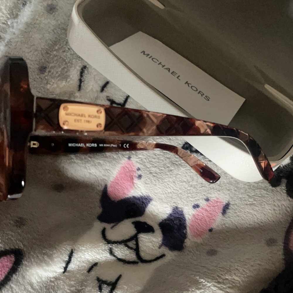 Michael Kors sunglasses - Picture 5 of 5